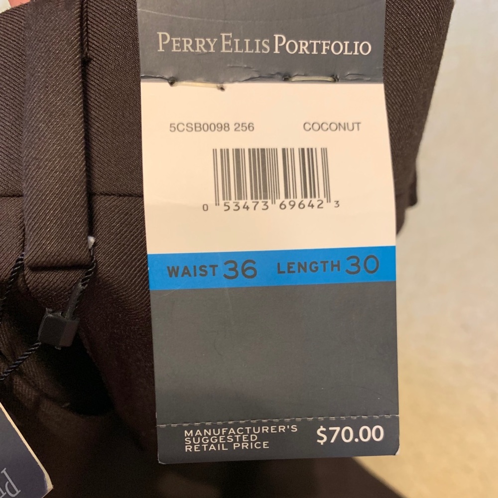Perry Ellis Portfolio width 36 length 30